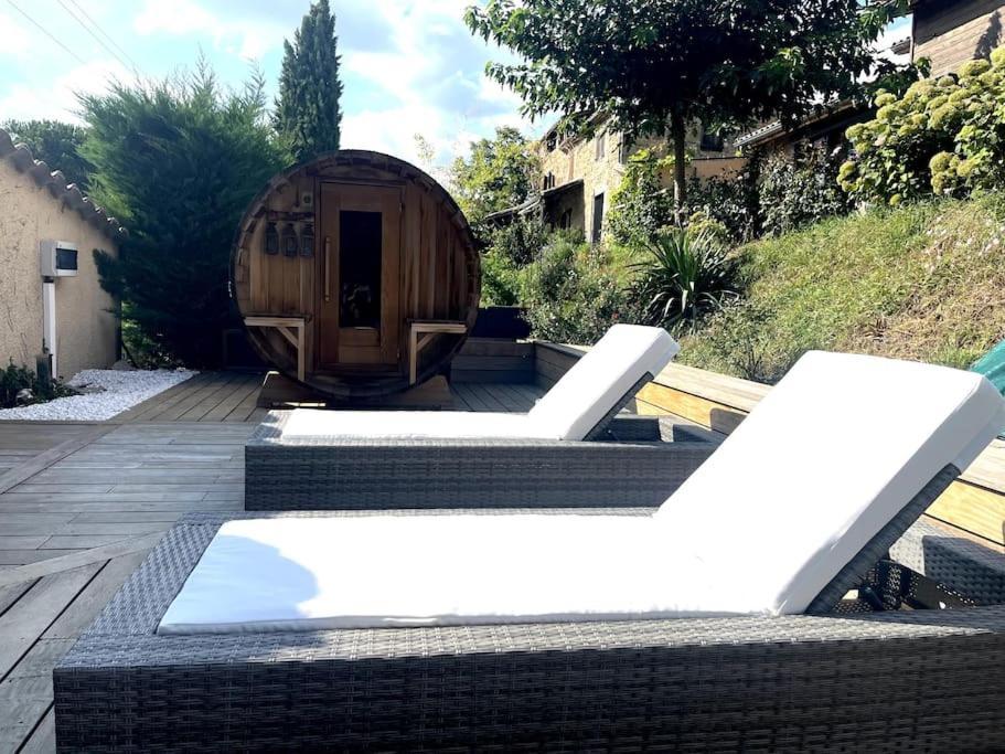 Gite De Charme 5 Etoiles Pour Couple Avec Sauna Et Jacuzzi Exterieurs Privatifs 波格尔 外观 照片